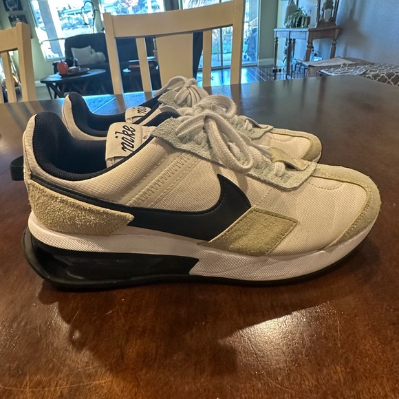Nike Women’s Air Max Pre-Day Retro Running Shoes size 6.5 - Picture 7 of 9